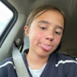 Meet your Posher, Lexi